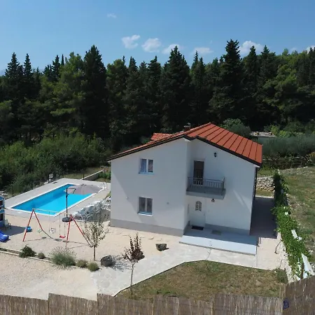 Nela Holiday home Imotski