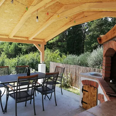 Nela Holiday home Imotski
