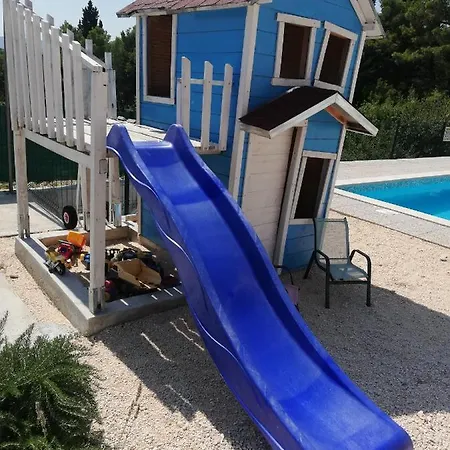 Nela Holiday home